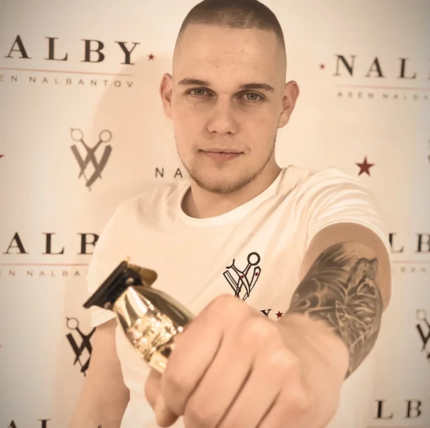 Александър